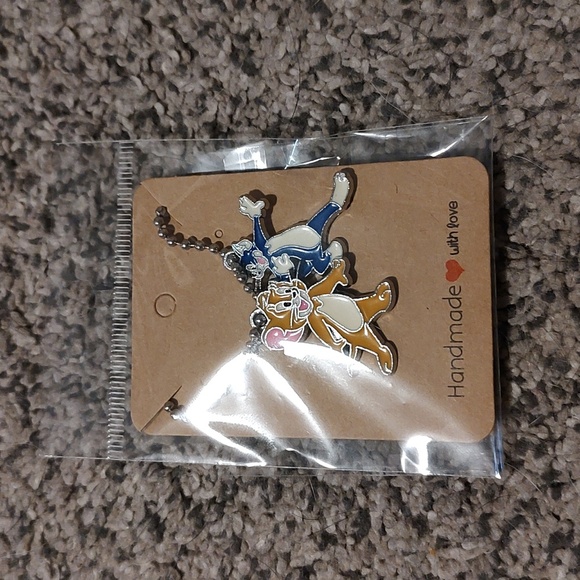 Tom and Jerry Necklace - Picture 1 of 3